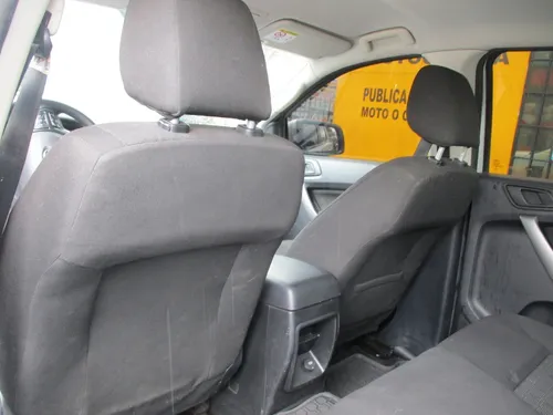 Ford Ranger 4x2 2500cc Mt Aa