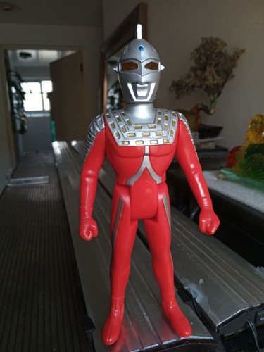 Ultraseven Con Luz De Los 80