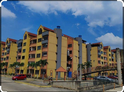 Ha Solo Clientes Se Vende Apartamento 84m2 Res. Poblado De San Diego