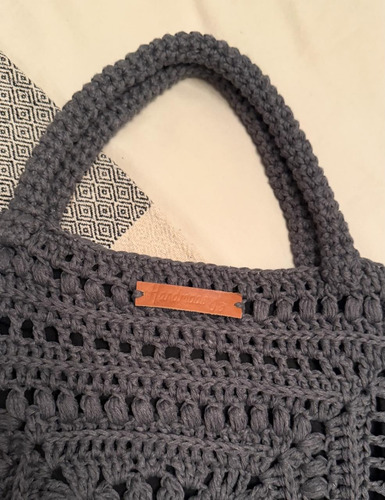 Bolso Bolsa Artesanal Cartera De Hombro Tejido Al Crochet Gris Acero