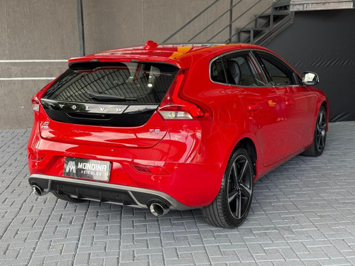 Volvo V40 2.0 T5 R Design Turbo 4p Aut