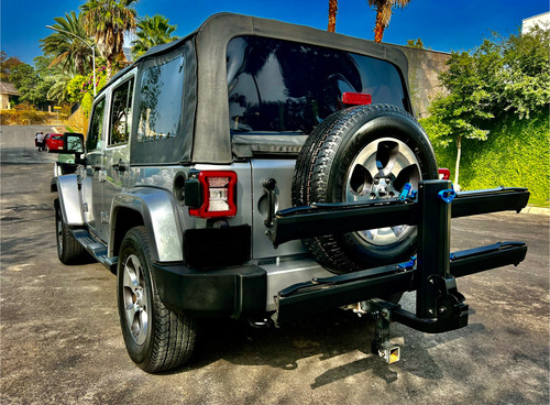 Jeep Wrangler 3.7 Unlimited Sahara 3.6 4x4 At