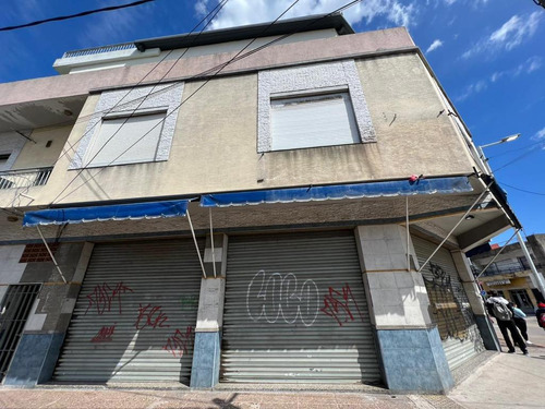 Fabian Onsari 1102, Wilde ¡locales Comerciales, Ideal Rubros Varios! ¡1033mt2!