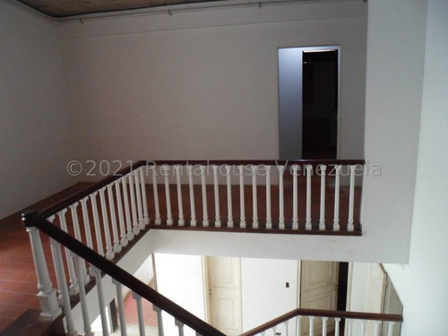 Imagen 7 de 14 de Casa En Venta Los Chorros Cod. 21-18122-y Ymanol Elizalde 0414-3227631