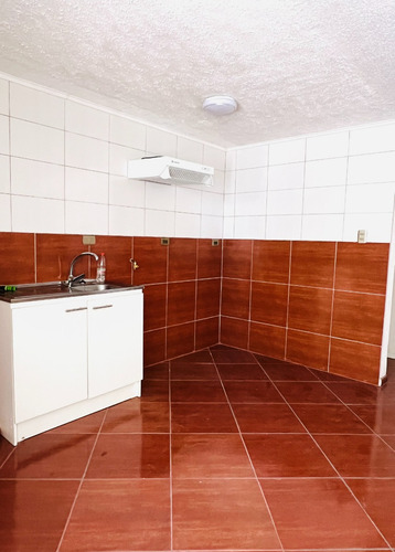 Venta Depto A Pasos De Américo Vespucio, Calle Lebreles 282