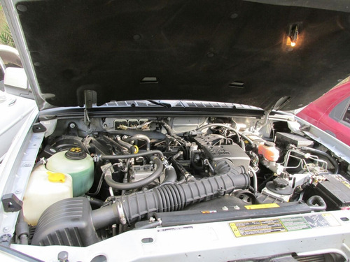 Imagen 7 de 8 de Ford Ranger Xlt 4x2 Plateado