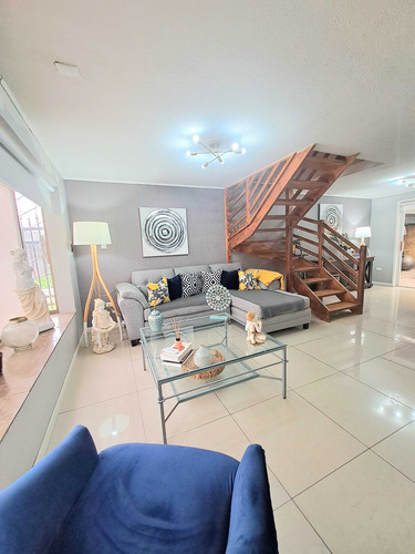 Se Vende Hermosa Casa En Flores De Pucara (106217)