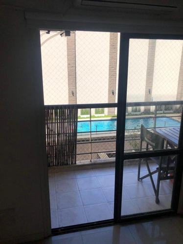 Hermoso Ambiente Y Medio Con Pileta