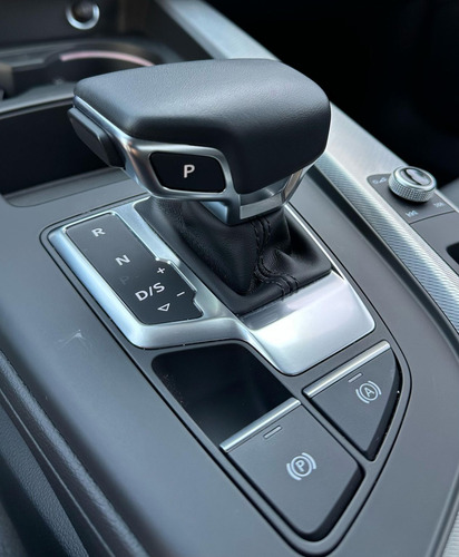 Audi A4 2.0 Select At