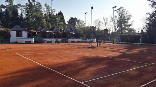 Fracción  6300 M2 Parque Leloir - Canchas Tennis