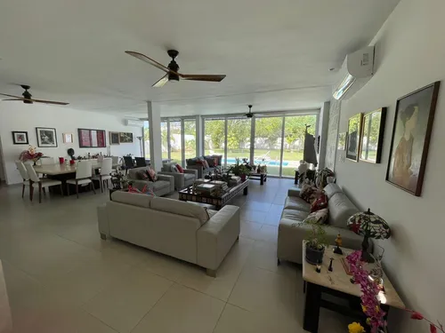 Casa Residencial En Privada La Rejoyada En Venta, Komchen.