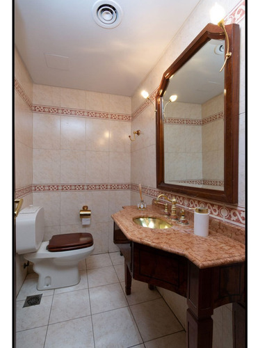 Imagen 13 de 30 de Casa 8 Amb C/dep. En Villa Devoto. Pileta/cocheras