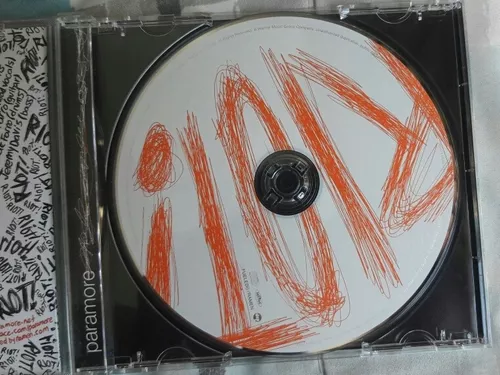 Paramore Riot! Cd Japonês Legítimo Seminovo C/ Encarte Extra