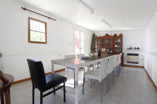Espectacular Casa Con Quincho Y Pileta En Moreno