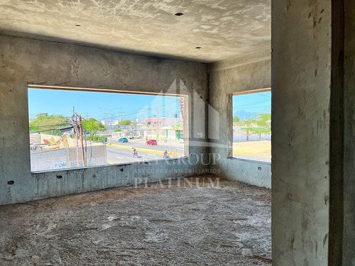 Edificio En Venta En Punto Fijo Pled-017