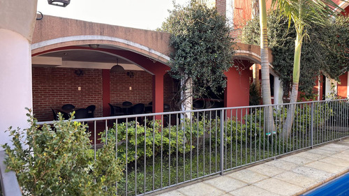 Complejo Turistico Barrio Artalaz Piscina