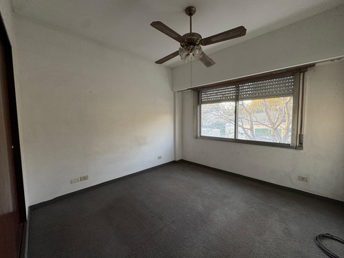 Departamento 2 Ambientes Con Balcon- Excelente Ubicacion