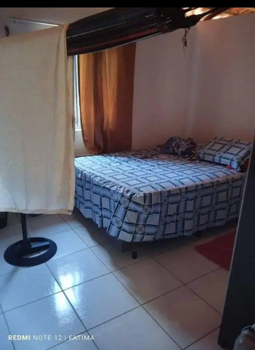 Vendo Casa Com 9 Cômodos, Escritura, Terreno 2270 M2.