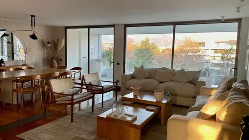 Departamento En Venta De 4 Dorm. En Lo Barnechea