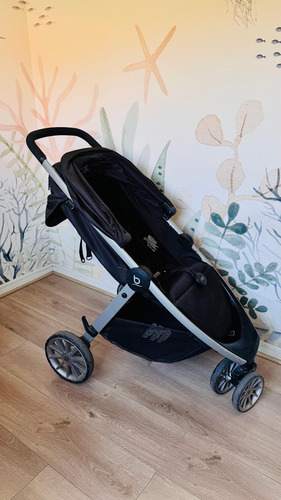 Coche Britax B-lively 3 Ruedas + Huevito Silla B-safe Ultra Negro (Usado)