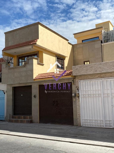 Las Ámericas Ecatepec, Preciosa Casa En Venta