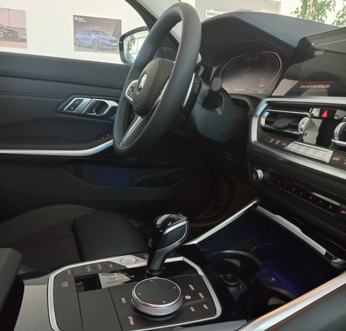 Imagen 5 de 9 de Bmw Serie 3 3.0 330i Sedan Sport 252cv - Genco Bmw