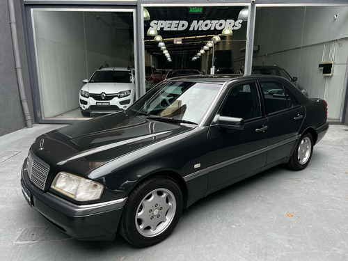 Mercedes-benz C230 Elegance At Speed Motors