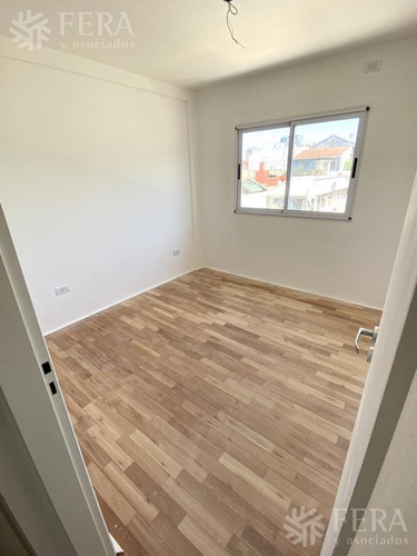 Imagen 3 de 6 de Venta De Departamento 3 Ambientes En Wilde (28835)