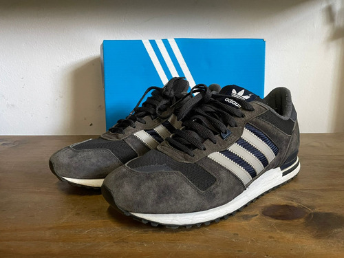 Zapatillas adidas Zx 700