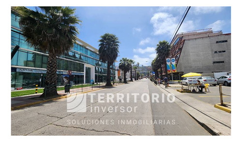 Imagen 17 de 18 de Se Vende Amplia Oficina En Av. Borgoño