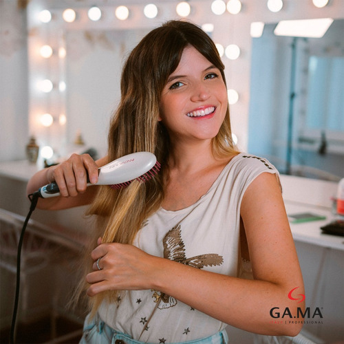 Imagen 6 de 10 de Cepillo Antifrizz Ion De Cabello Planchita D Pelo Gama (130) - Garantia Oficial - Alisado Anti Frizz - Sano Y Brillante