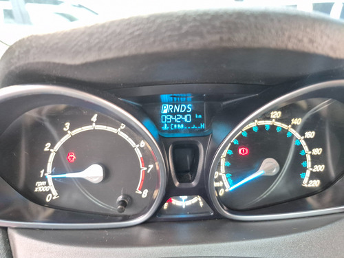 Ford Fiesta Sedan 1.6 16v Titanium Flex Powershift 4p