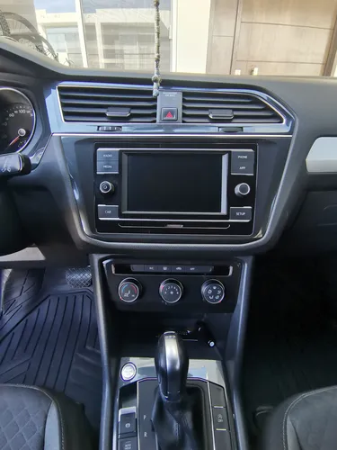 Volkswagen Tiguan 1.4 Comfortline At