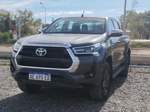 Toyota Hilux 2.8 Cd Srv 177cv 4x2