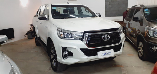 Imagen 2 de 18 de Toyota Hilux Srx At 4x4 2020 Con Solo 27000km Tamola