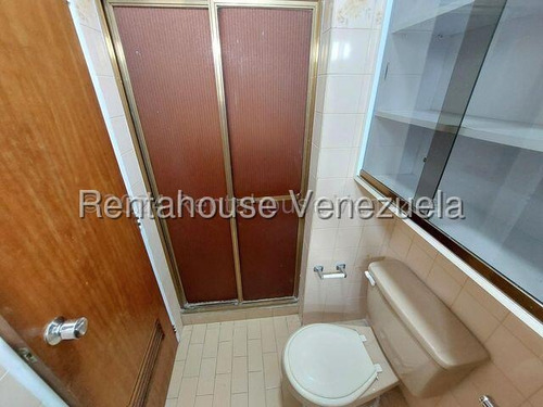 Apartamento En Alquiler Montalban Iii 25-16923