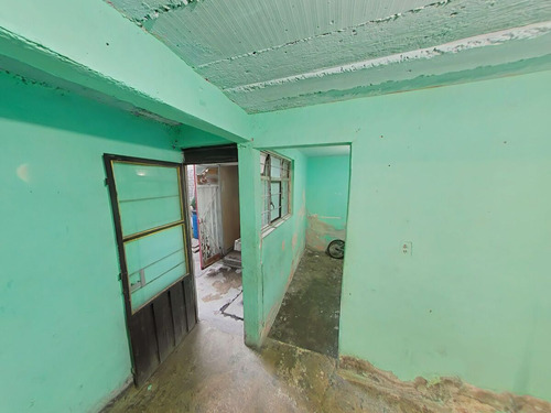 ¡gran Oportunidad En Ecatepec! Casa En Venta Con Distribución En Dos Niveles Y C