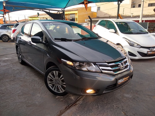Imagem 2 de 7 de Honda City Lx