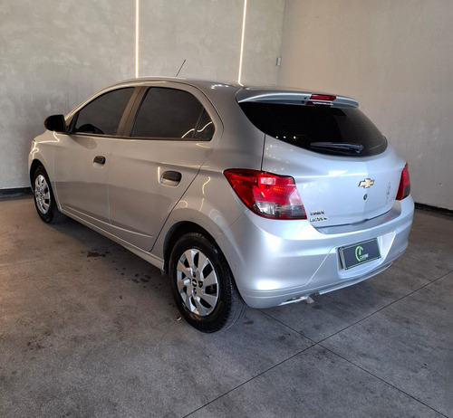 Chevrolet Onix 1.0 Joy 5p