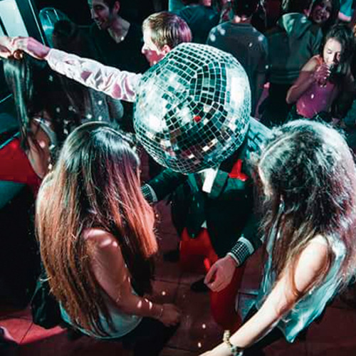 Imagen 3 de 5 de Party Man