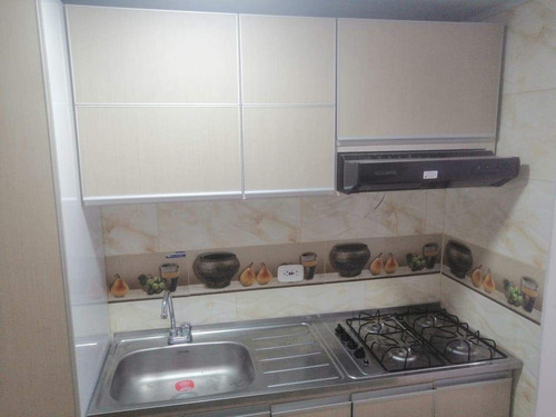 Aparta-estudio En Venta Sector La Felicidad