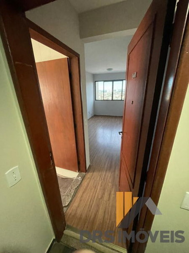 Imagem 2 de 15 de Apartamento Padrão Com 3 Quartos No Residencial Belvedere - Ap718-v