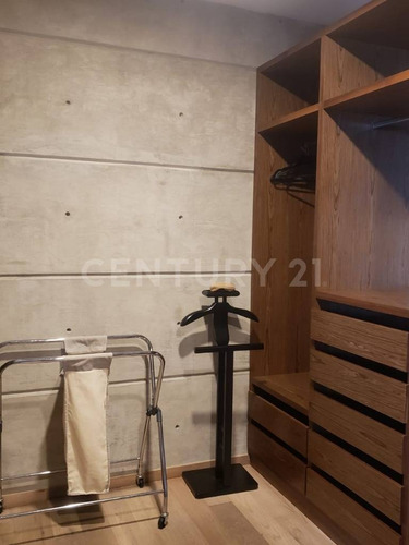 Imagen 20 de 26 de Excepcional Y Lujoso Departamento Con Acabados Y Equipamiento De Lujo