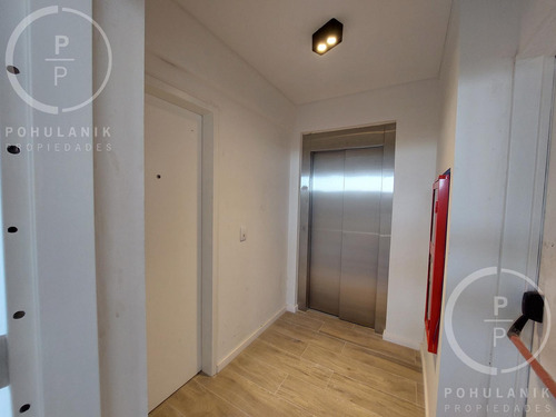 Venta 4 Ambientes Con Patio, Balcón Con Parrilla, Dependencia Y Cochera, Belgrano.