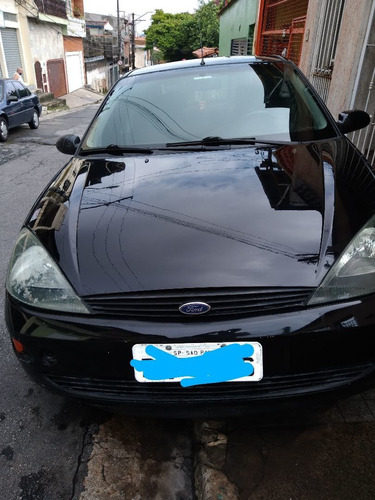 Ford Focus Sedã