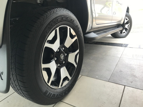 Imagem 14 de 15 de Toyota Hilux Srx 2.8 Diesel 4x4 Aut. 2019 -apenas 76.992 Km