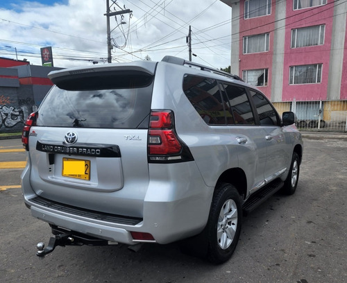 Imagen 5 de 25 de Toyota Prado 3.0 Tx-l Fl