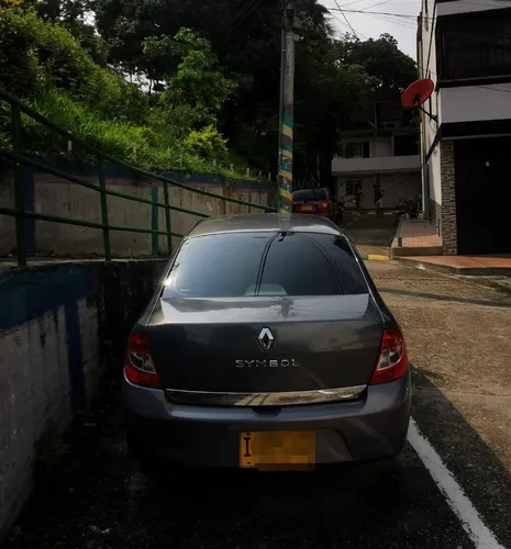 Renault Symbol 1.6 Luxe