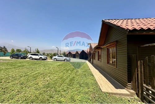 Dos Excelentes Y Renovadas Casas Al Precio De Una