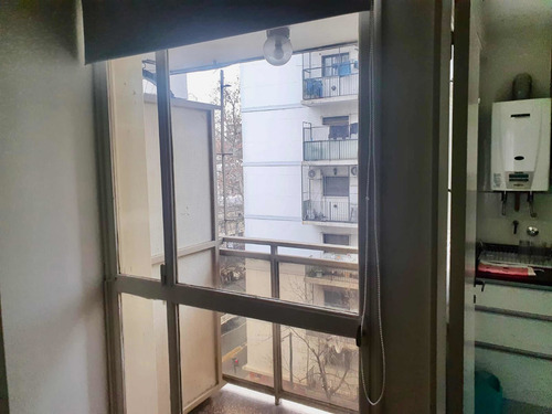 Imagen 20 de 22 de Departamento Temporal Hasta Tres Pax Zona Abasto Luminoso. Reciclado A Nuevo